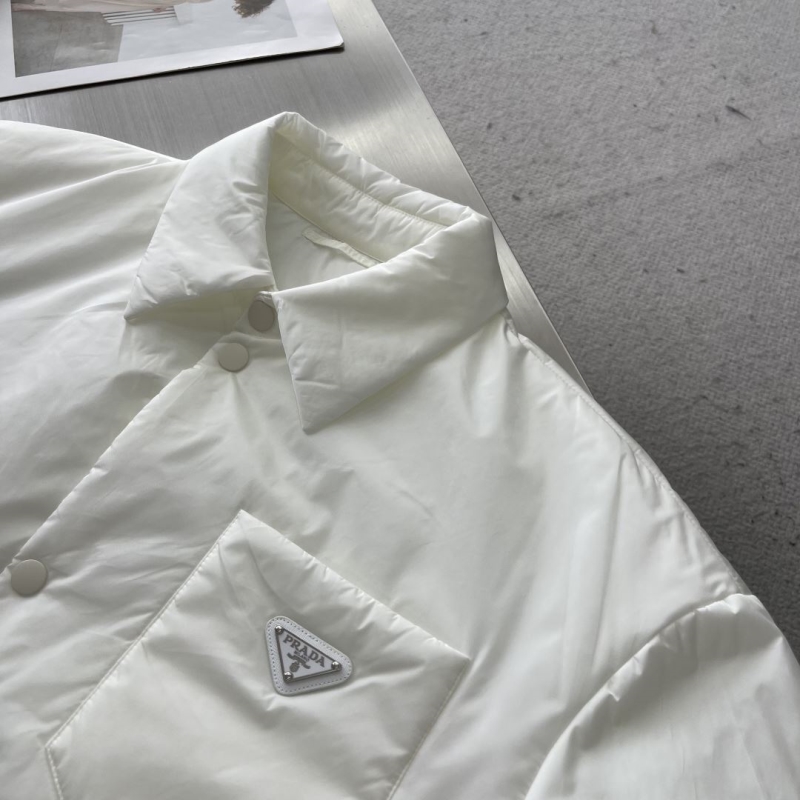 Pra*a outwear